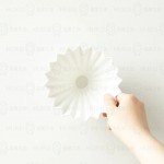 【日本】Origami 摺紙濾杯 白色 S號 含樹酯底座